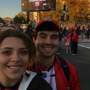 Meet your Posher, Lee